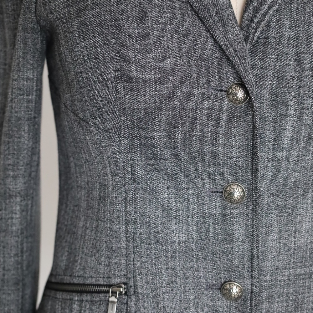 Tailored Jacket - Picture 4 of 6